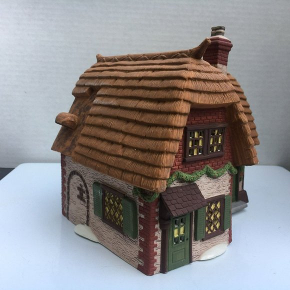 Dept 56 Cobb Cottage Dickens Village Lighted Christmas Building - 1994 - Picture 10 of 12